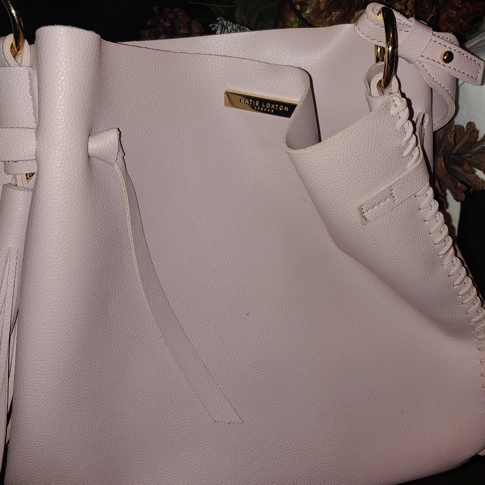 Baby pink purse